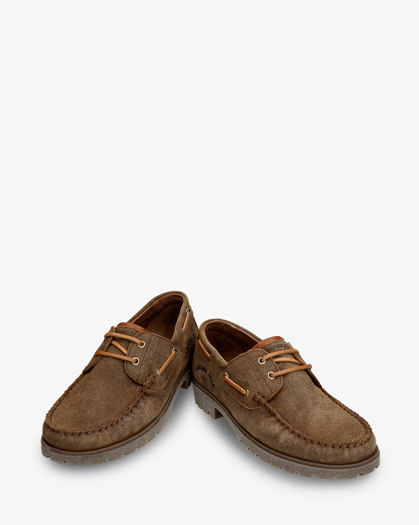 Boat náutico de piel con forro interior de piel. marron