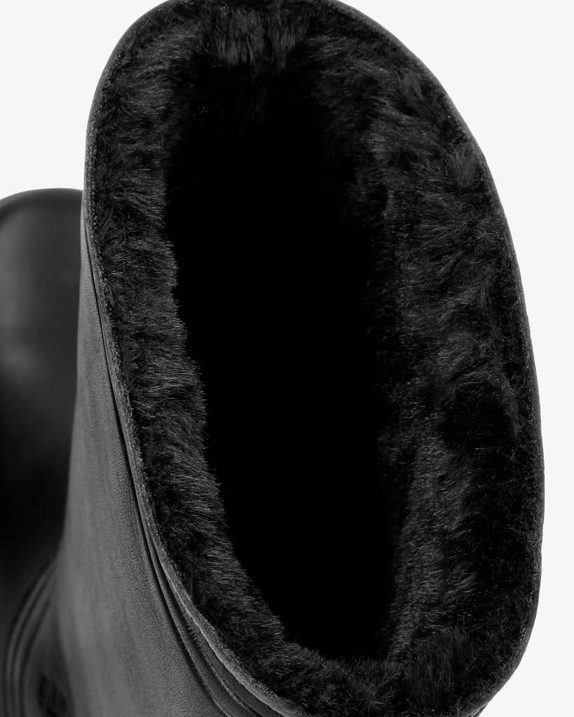 Gisell botas de piel con forro interior de pelo. negro