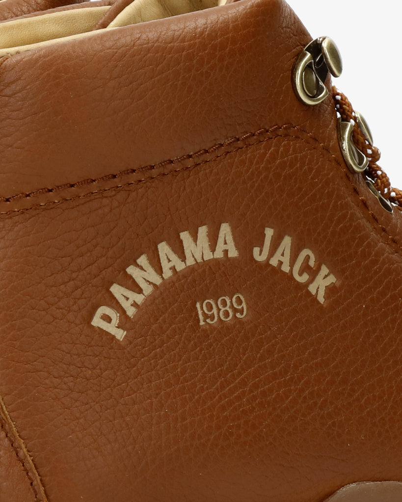 Newton botines de piel con forro interior de piel. cuero