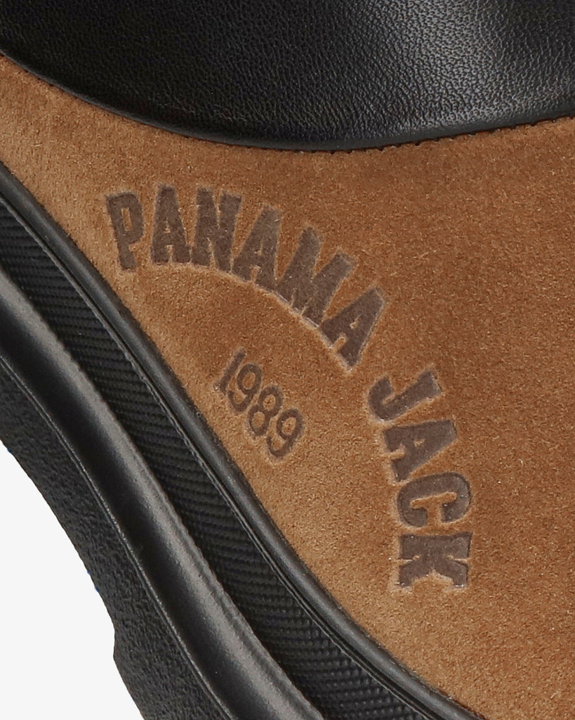 Theo zueco de piel con forro interior de piel. cuero